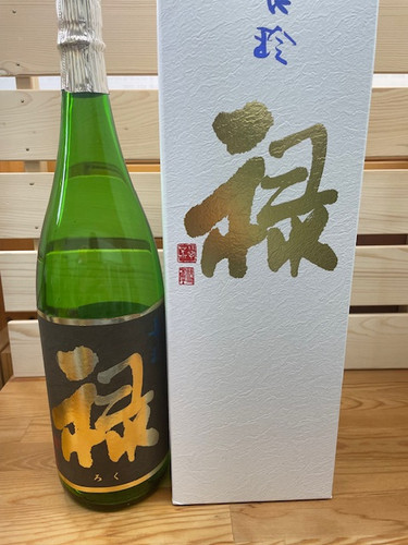 長珍　純米大吟醸　禄 日本酒】長珍 禄(ろく)純米大吟醸〈300ml〉 | 味ノマチダヤ