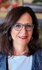 Kathy Roberts, Therapist