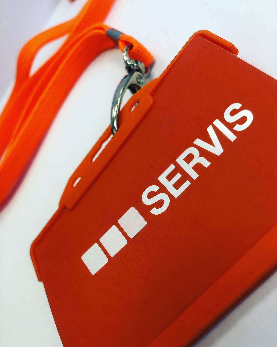 Servis staff identification holder
