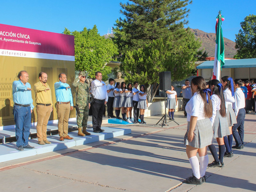 Realiza Ayuntamiento de Guaymas lunes cívico en secundaria Abelardo L. Rodríguez