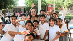 Entrega Ayuntamiento de Guaymas 350 desayunos en primarias