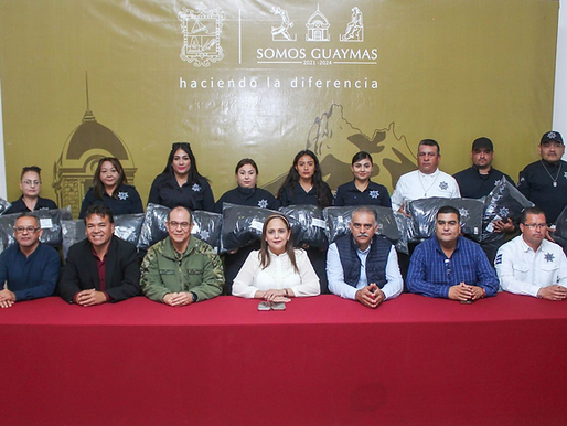 Reciben uniformes elementos de Seguridad Pública y Tránsito Municipal de Guaymas, Sonora