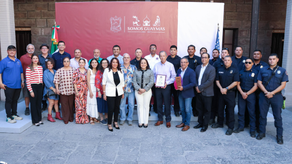 Realizan ceremonia de cruce de banderas entre Guaymas y Mesa, Arizona