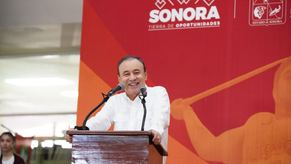 Gobernador Durazo beneficia a más de 600 jóvenes con estímulos académicos y deportivos