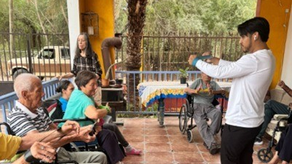 Atiende Gobierno de Sonora a la población adulta mayor de los centros de cuidados: ISAAM