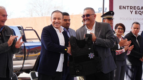 Entrega Gobernador Durazo patrullas y equipamiento de seguridad para fortalecer municipios de la sierra