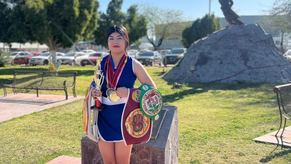 Alumna de Conalep busca ser inspiración para mujeres que quieran practicar el boxeo