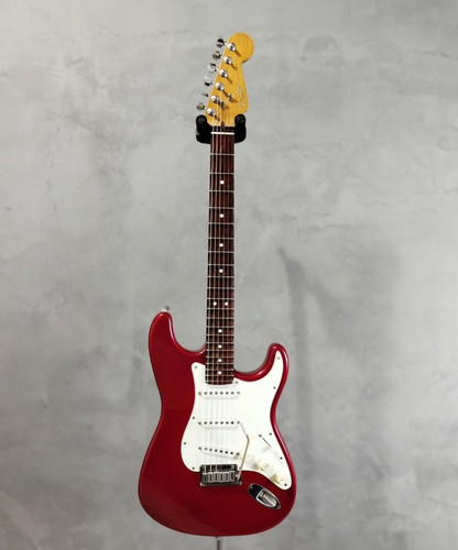 Guitarra Fender Stratocaster American Standard Candy Apple Red