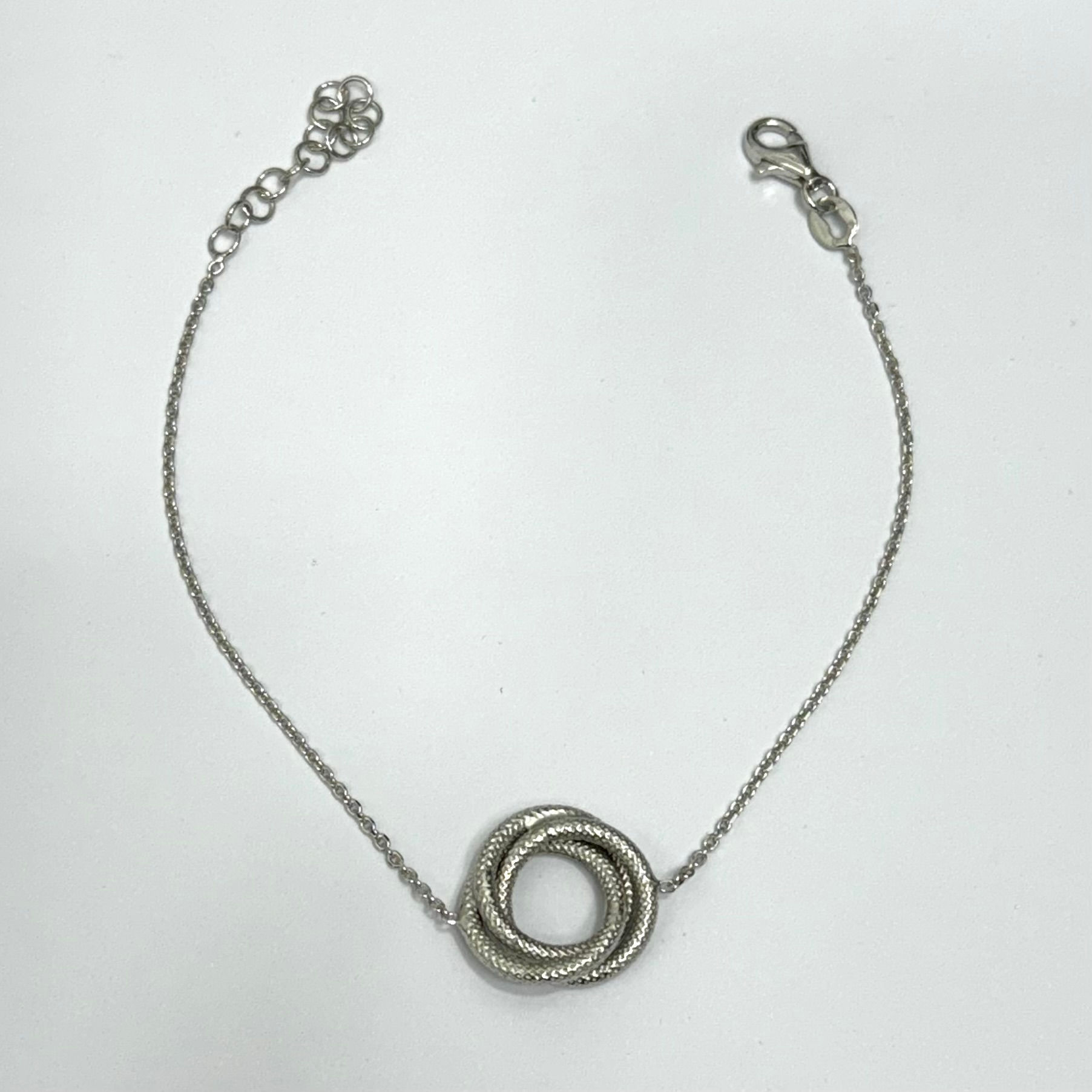 Pulsera espiral, de plata de primera ley rodiada.