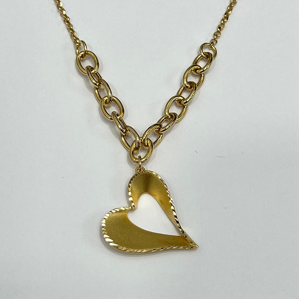 Gargantilla de plata de primera ley chapada.