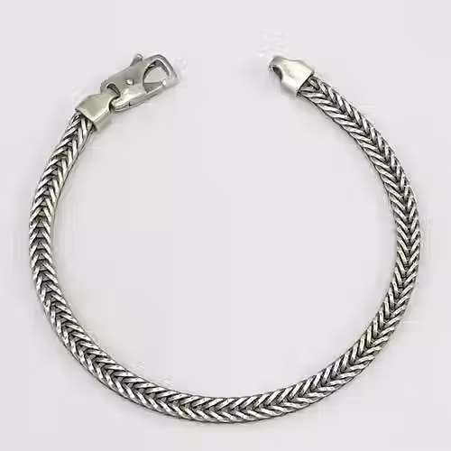 Miniatura: Pulsera trenzada cuadrada de plata