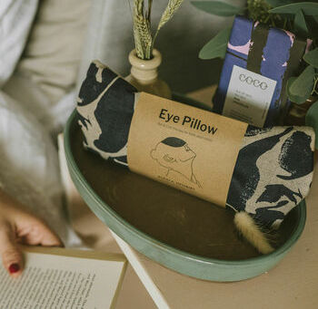 5 Secret Santa presents ideas for your vegan friend or colleague