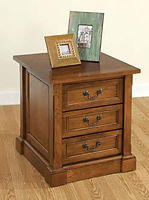 Bridgeport End Table | Brown Maple in Boston OCS111 | 22in W x 24in D x 25in H | The Amish Home | Amish Furniture at the Pittsburgh Mills