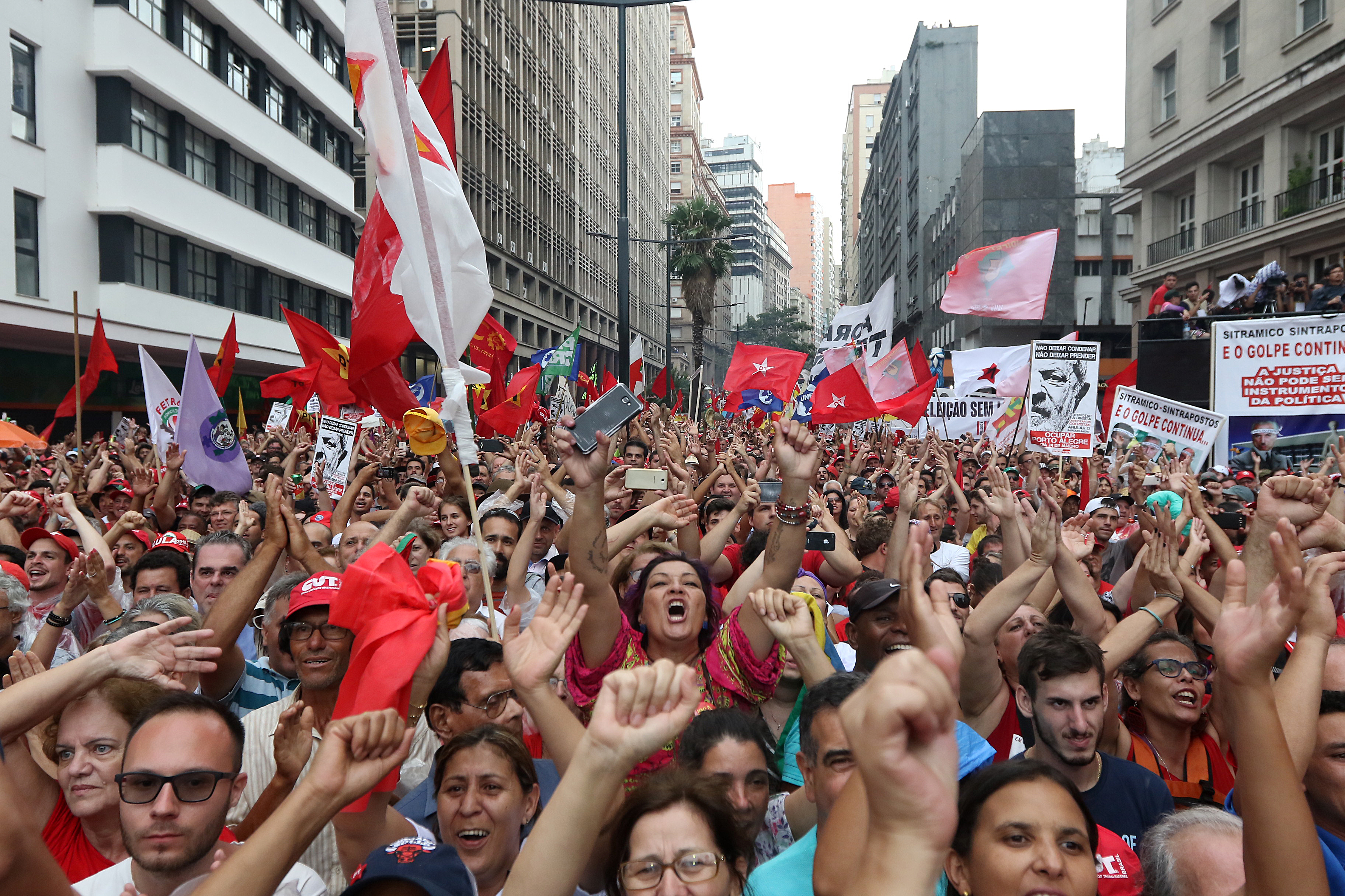 Ato público Pró Lula em Porto Alegre