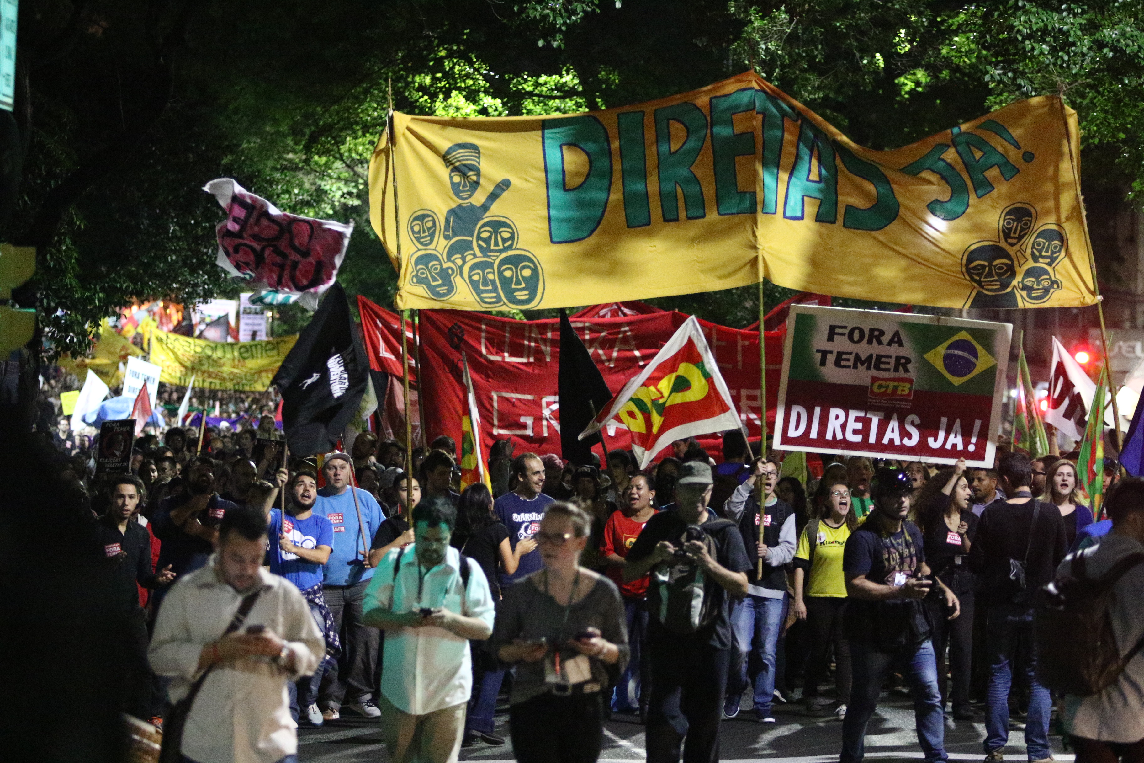 Ato Fora Temer em Porto Alegre