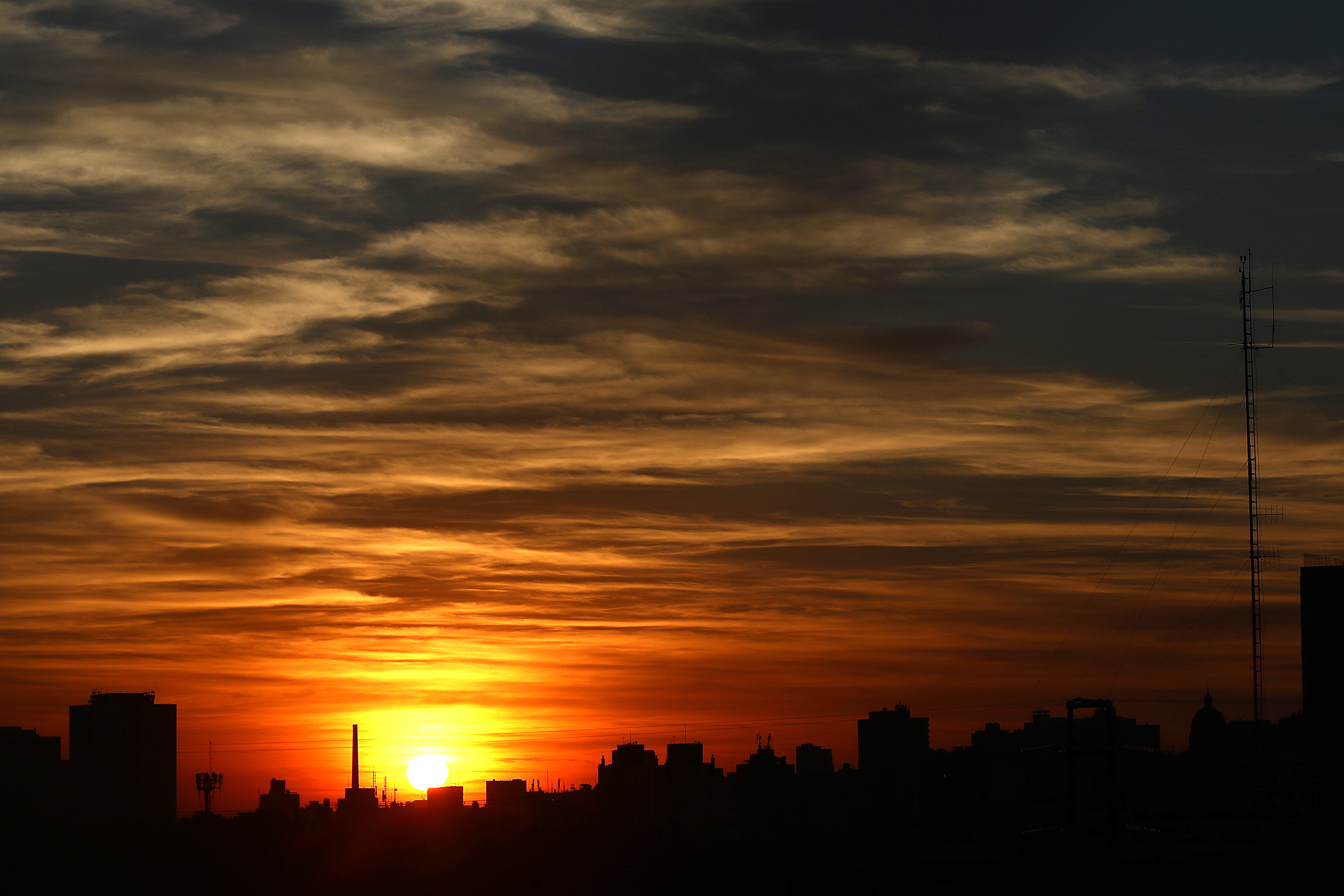 Pôr do Sol em Porto Alegre