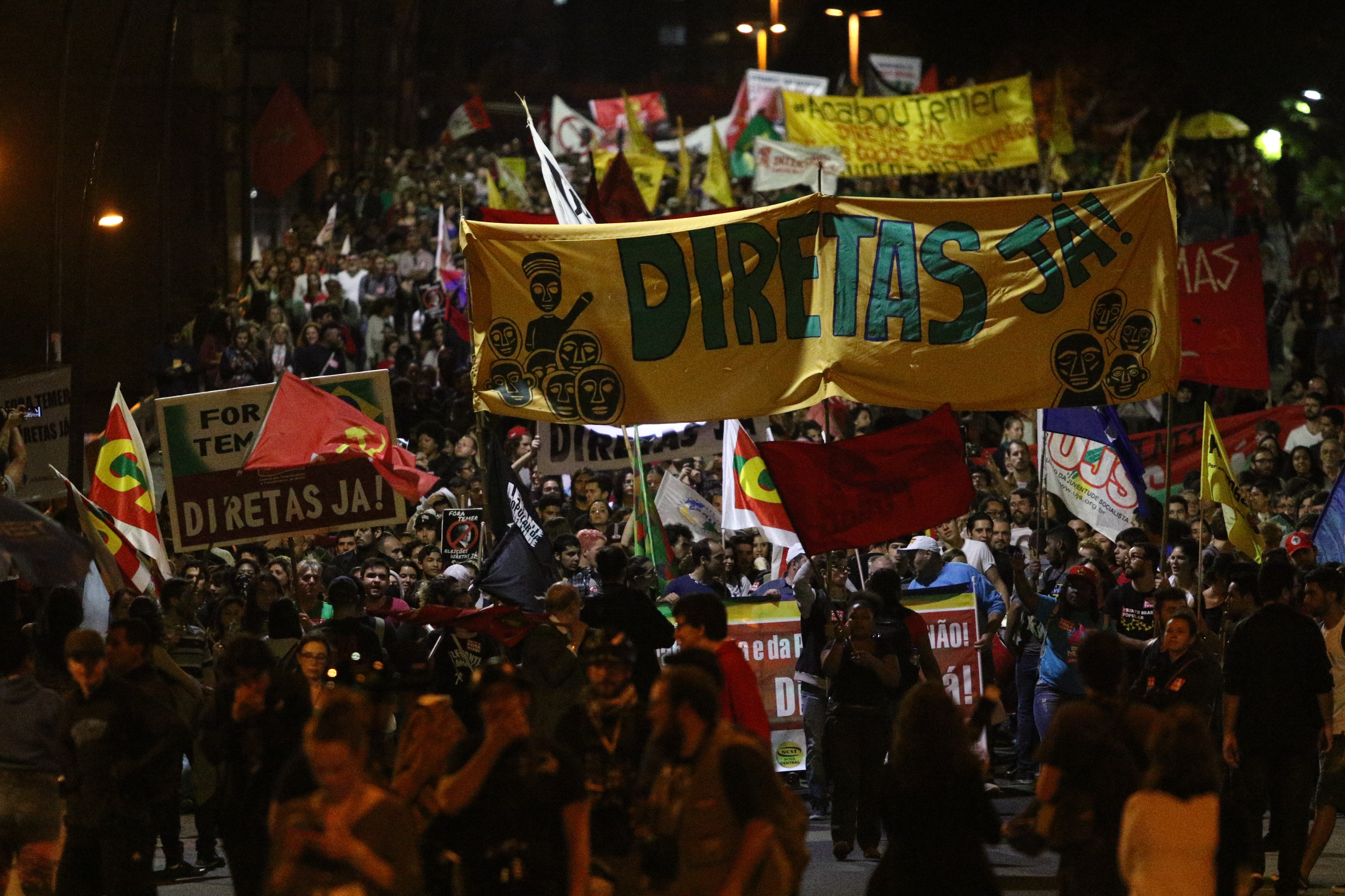 Ato Fora Temer em Porto Alegre
