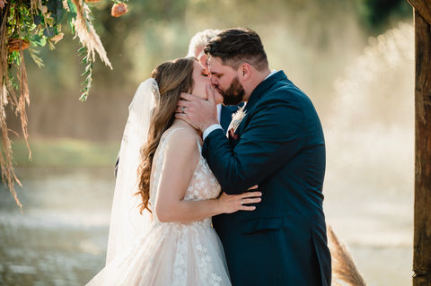 Megan & Brandon Sneak Peeks-12
