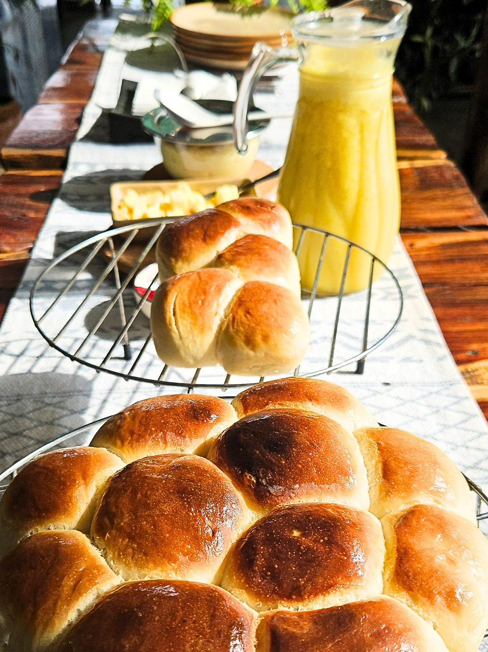 Forest Side Farm: Freshly baked breads and juice from our own farm breakfast