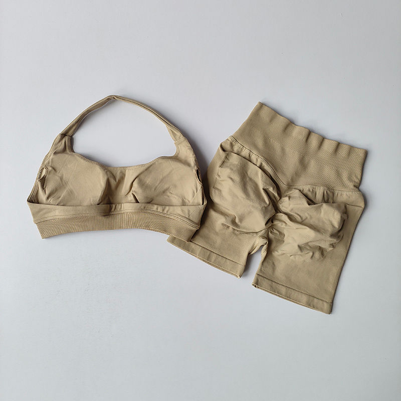 Thumbnail: Sexy Halter Neck Beautiful Back High Waist Peach Sports Bras Shorts Suit Pilates