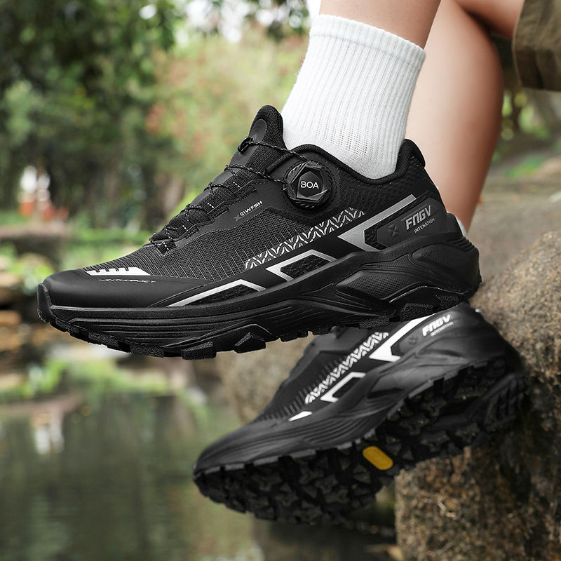 Thumbnail: Mens Running Shoes 2025 New Breathe Mesh Outdoor Off Road Hiking Shoes Cushionin