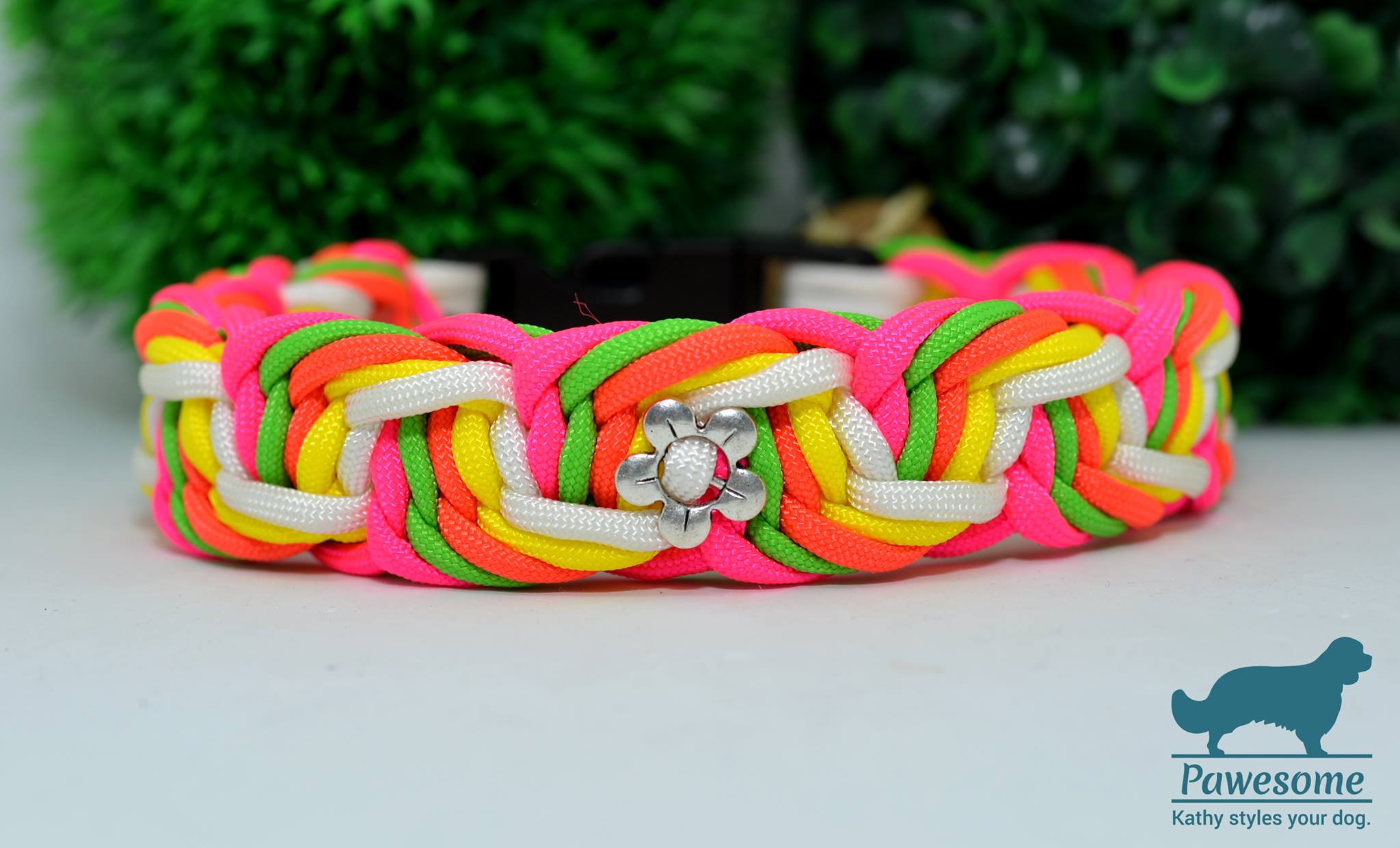 Halsband "Blurred Lines"