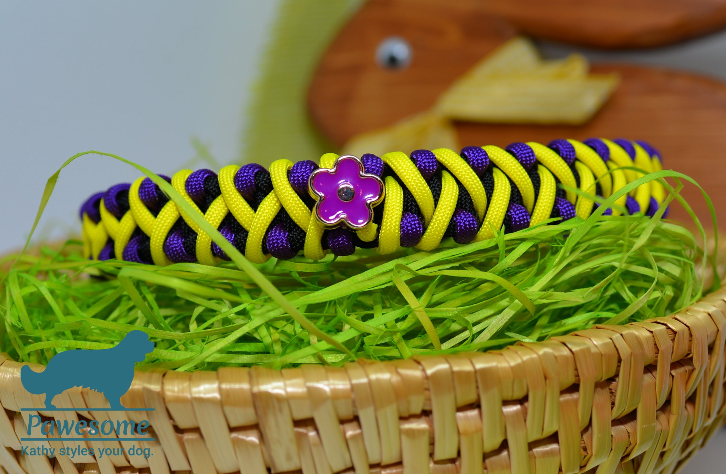 Halsband Fireball mit Blume