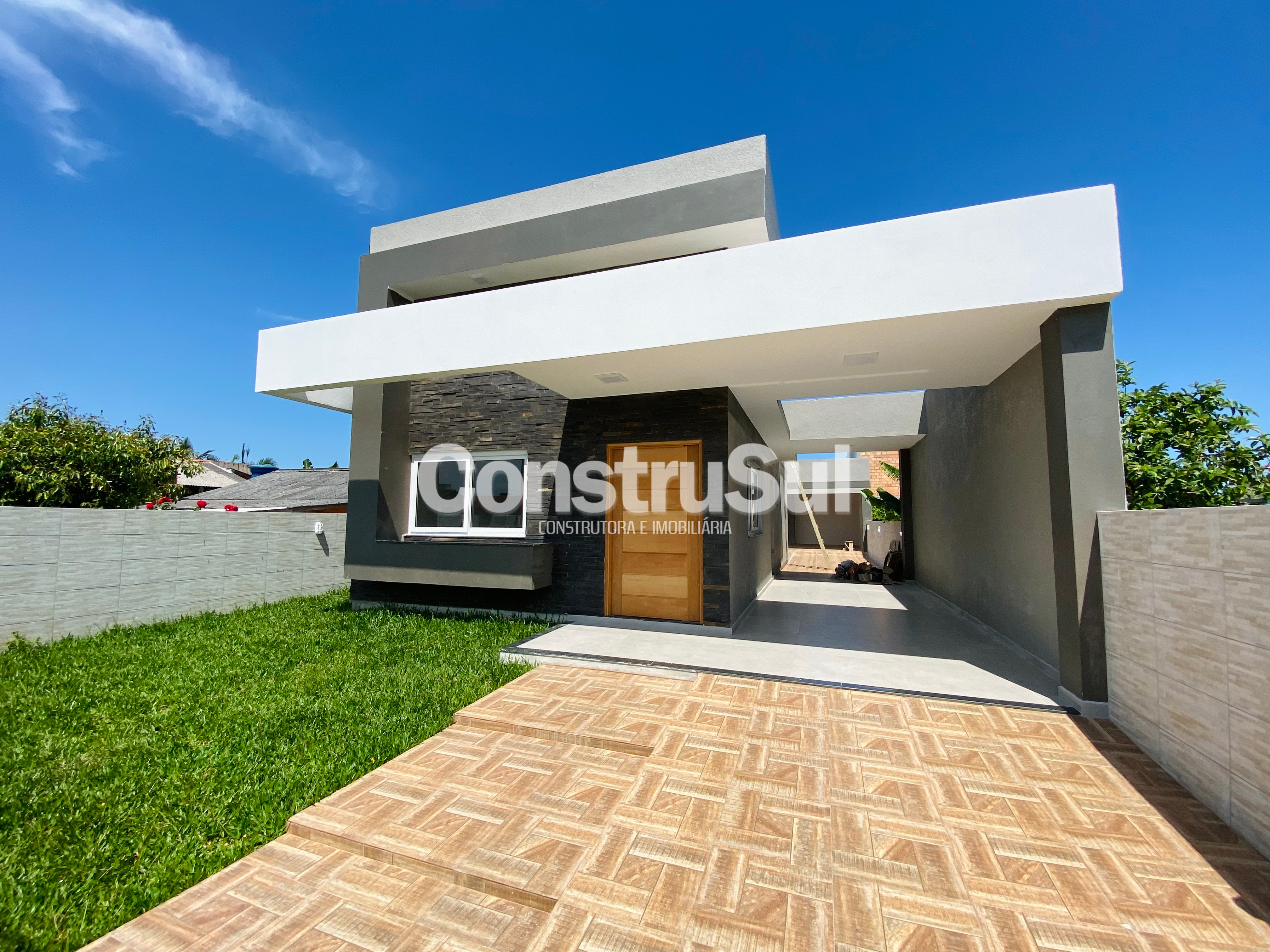 Casa Nova com piscina