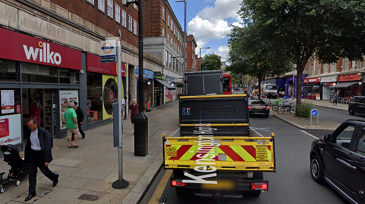 Top Gear Series 10 Episode 5 - Richard Hammond on a bicycle riding through heavy traffic in London.