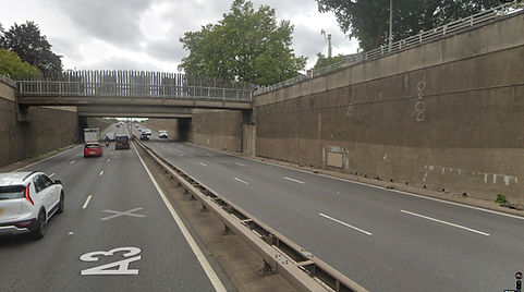 Top Gear - S13E03 Cheap and cheerful cars driving into Notting Hill, London UK