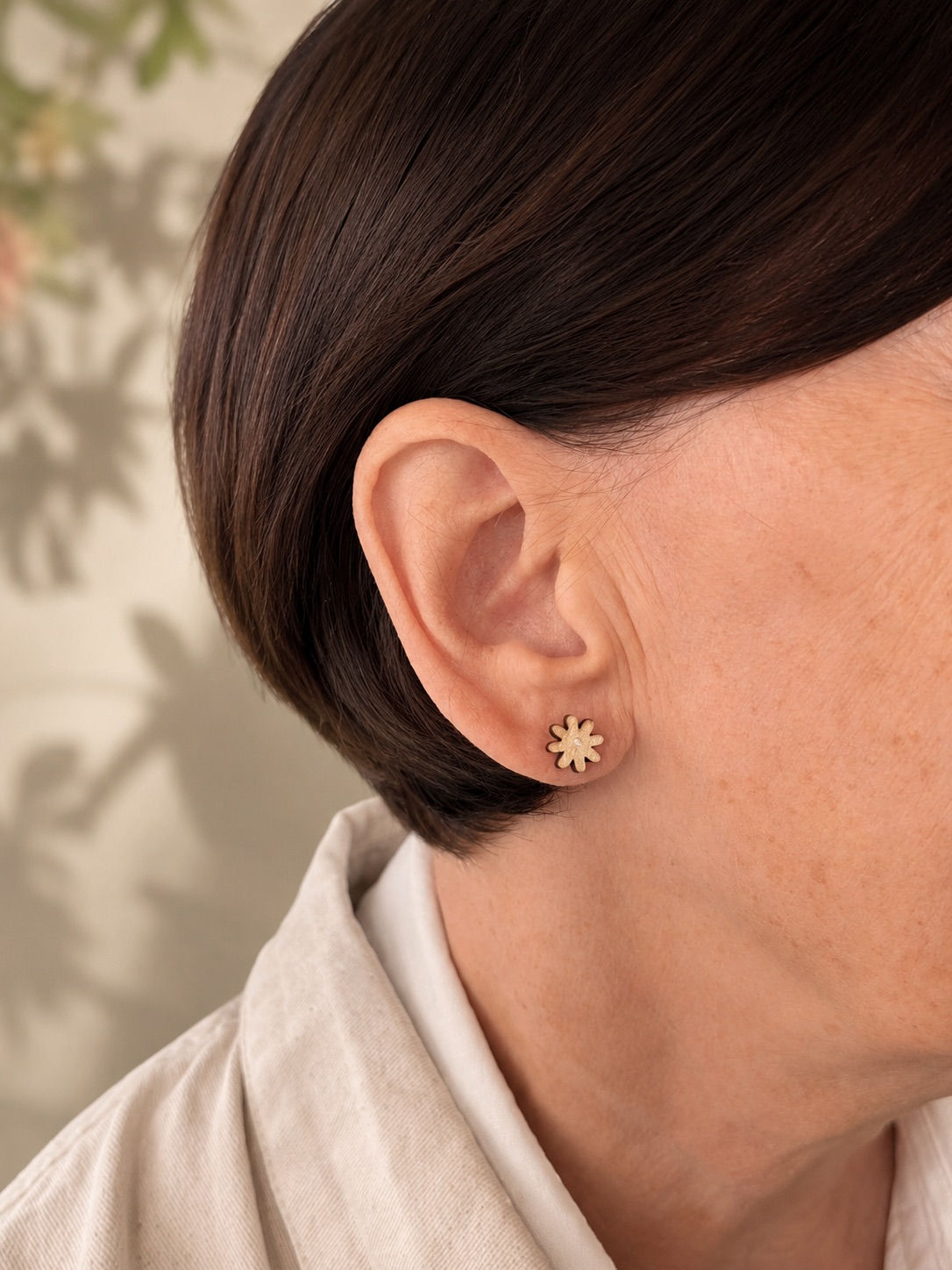 Houten studs Flower