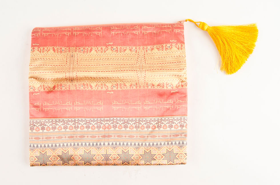 Bolso de Mano en Seda