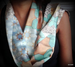 Pañoleta en Satín de Seda