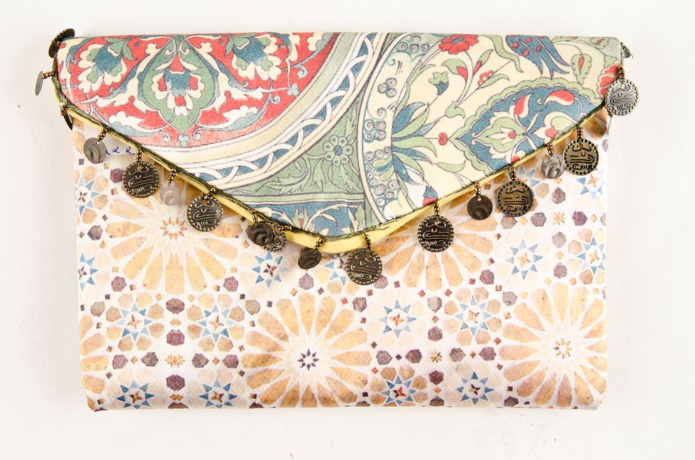 Bolso de Mano en Seda