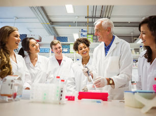 A Guide to Studying GCSEs and A-Levels in the UK (Cambridge for International Students)