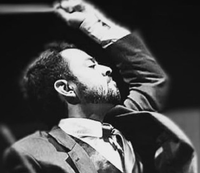Camilo-Esteban-Giraldo-Duquer-equipe-pedagogique-Stages-Fomation-Chef-Orchestre.jpg