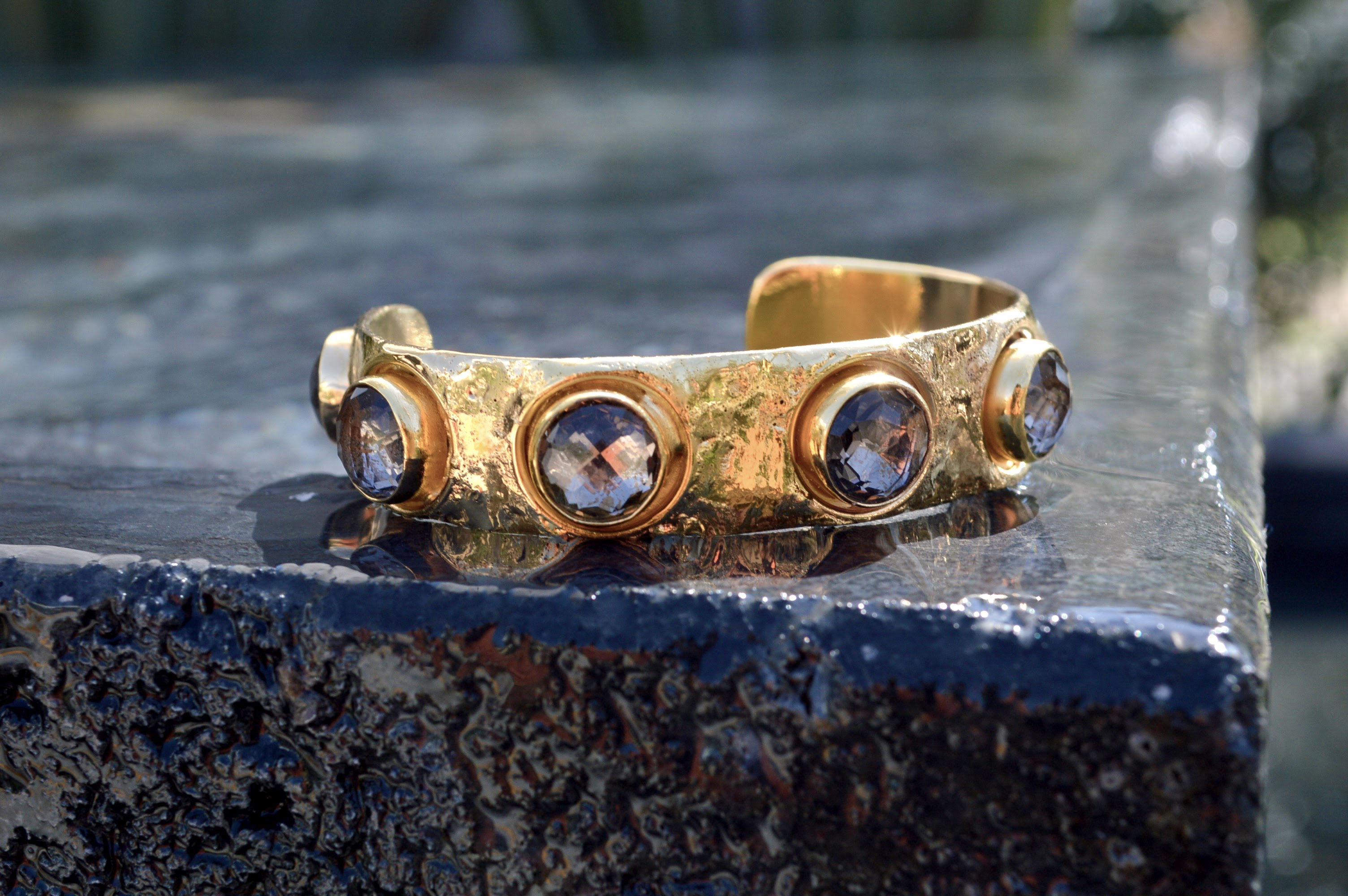 Cuff Chorreado Jumbo Piedras Naturales