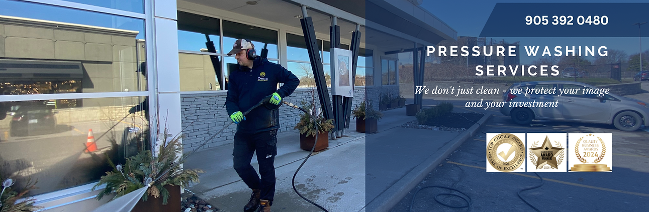 Pressure washing restaurant patios and walkways in Toronto