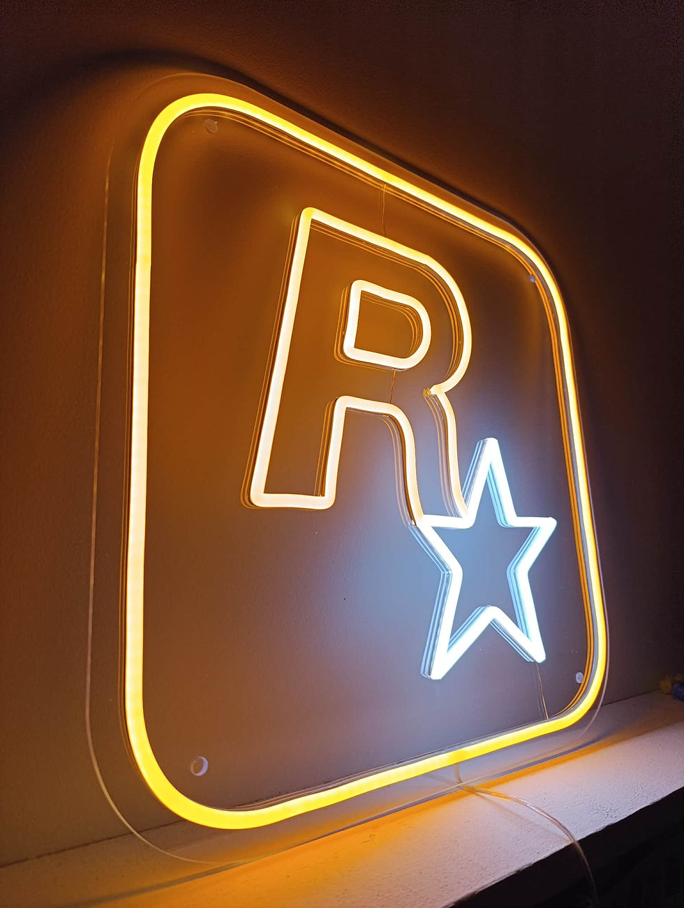 Néon Rockstar Games