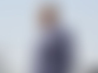 سيدات الاعمال, عملة نادرة وهدف للإنتهازيين.