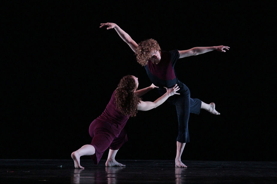 Nicole and Oisin arabasque.JPG