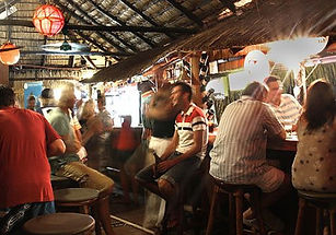 casa barry bar tofo