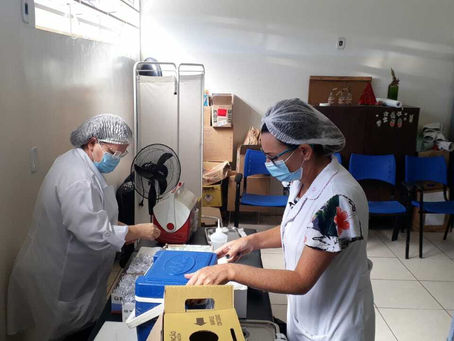 Franca abre vacinação com 1ª dose para 64 anos e 2ª dose para 71 nesta sexta.