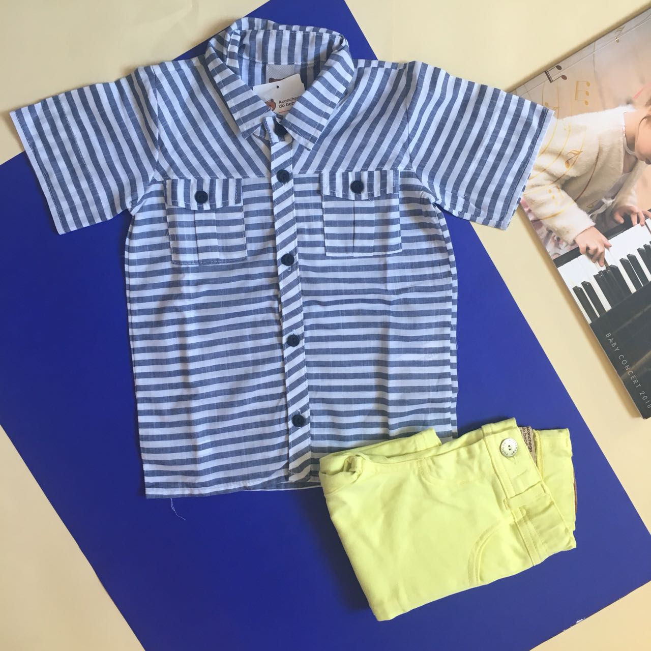 Conjunto Camisa Manga Curta e Bermuda Listrado