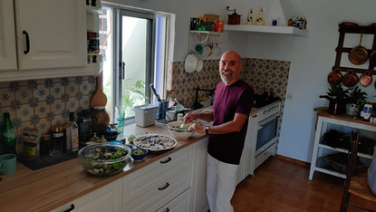 Itzak in the kitchen