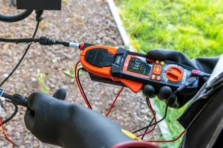 Thumbnail: The device is dedicated to measure DC current and voltage in photovoltaic installations. The device is versatile due to many