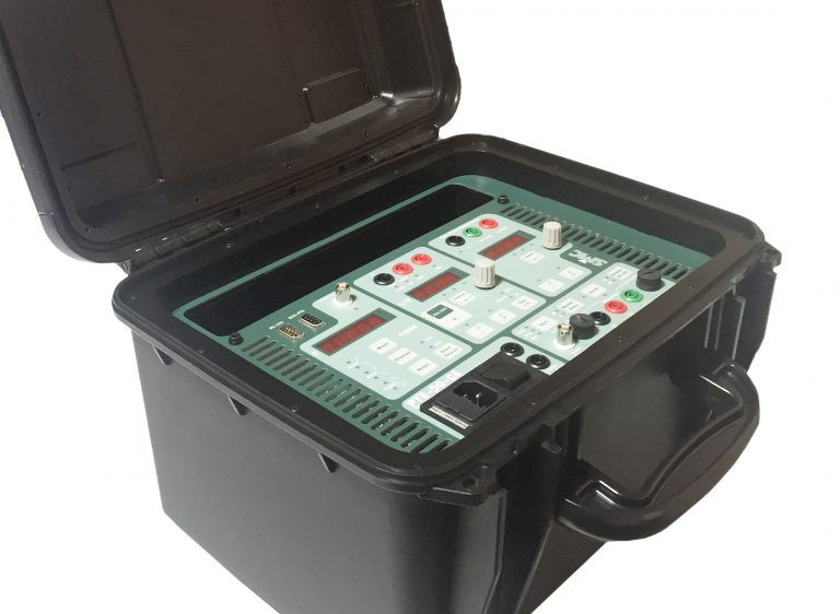 SMC PPTE-100-V Single Phase Relay Tester Front view