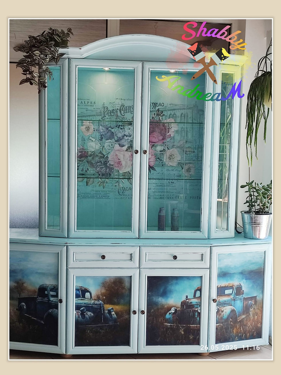 Miniaturbild: OLDTIMER Vitrinenschrank