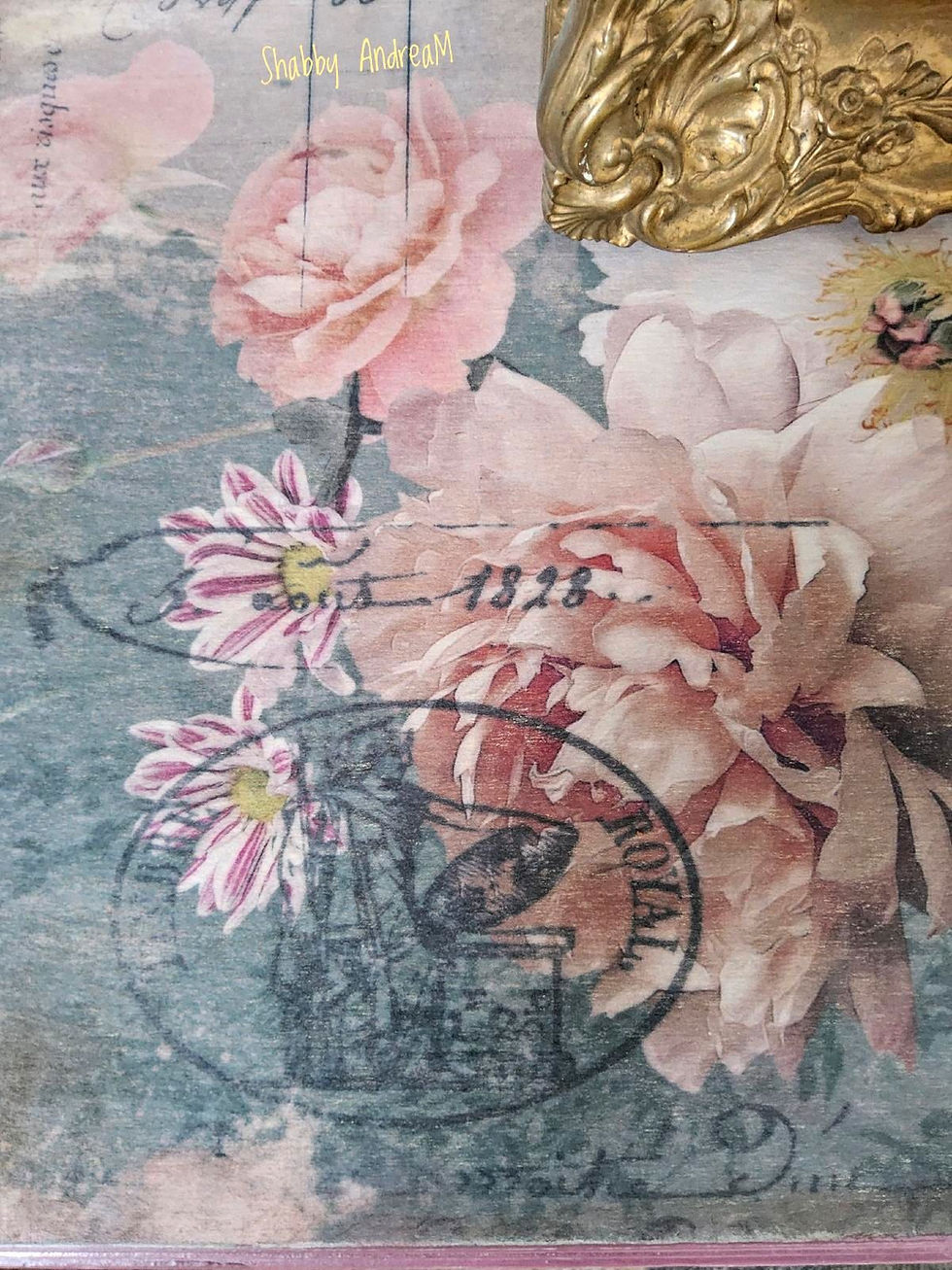 Miniaturbild: BLUSHING PEONIE`s Kommode