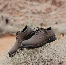 Men Casual Shoes.webp